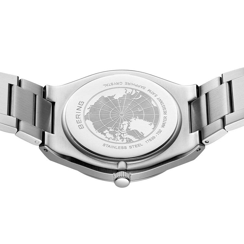 Bering Classic herreur i børstet sølv m. sort 17639-702 4