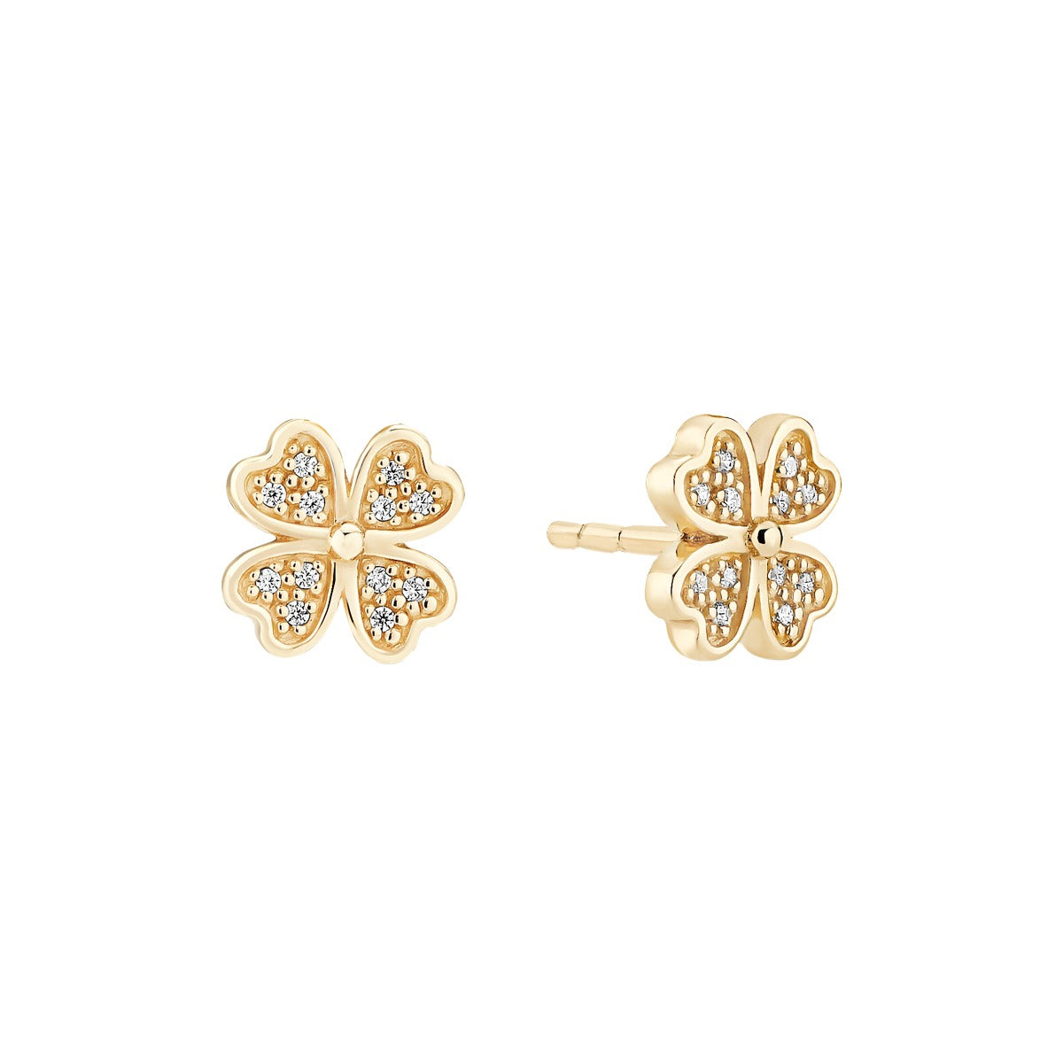 Eleganter Ohrstecker von Lund Copenhagen aus vergoldetem Sterlingsilber, stilvoll in Form eines kleinen vierblättrigen Kleeblatts mit funkelnden Zirkonia, 7,5 mm