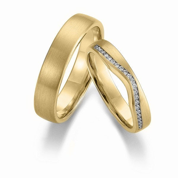 Gerstner vielsesringe i guld med silkemat overflade og 23 brillanter