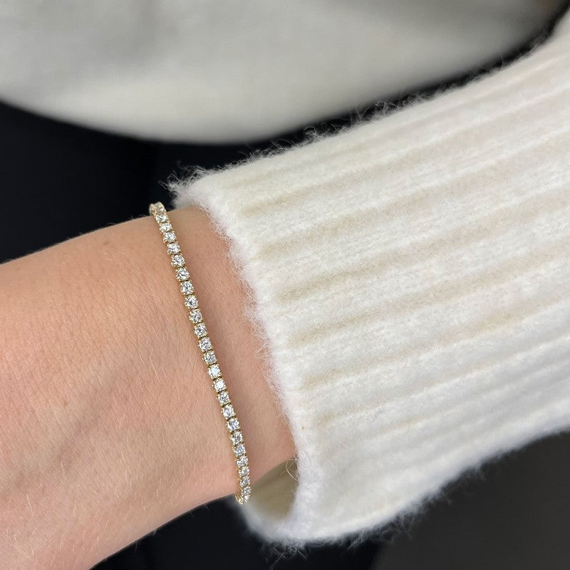 Dazzling - 14 kt. Tennis-armbånd med i alt 0,95 H-W/SI diamanter b