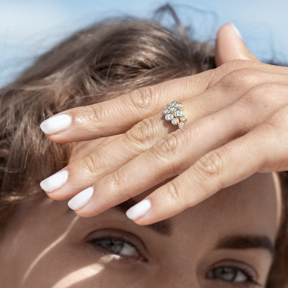 Bubbles - Ring aus 14 Karat Gold mit insgesamt 0,38 Karat