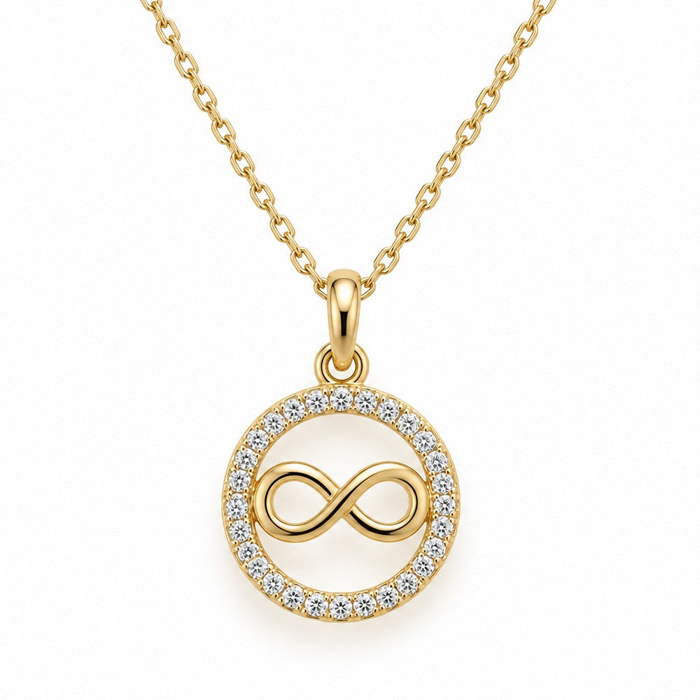 Eleganter Unendlichkeitsanhänger aus 8-karätigem Gold mit einem raffinierten Kranz aus Zirkonia, an einer stilvollen vergoldeten Ankerkette aus Silber