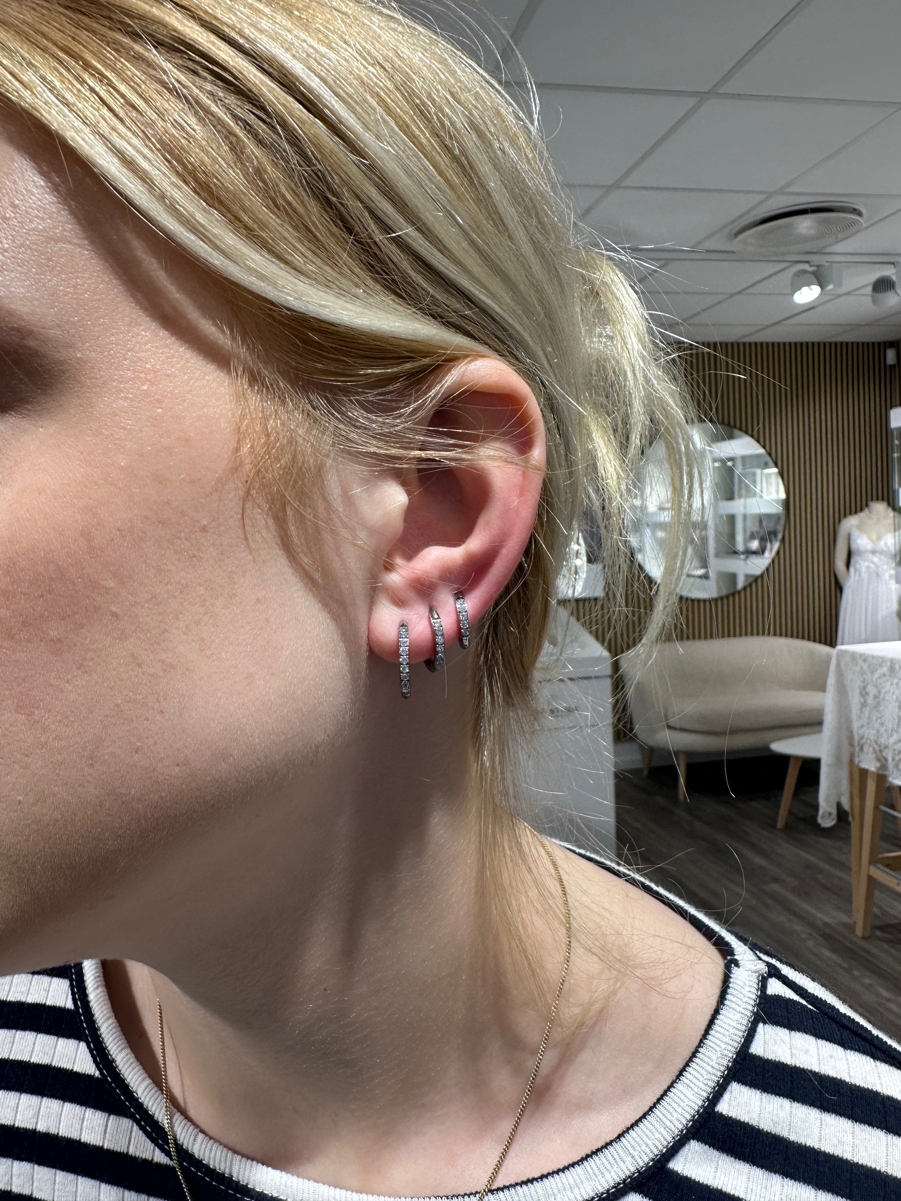 100% Titan - Nickelfreie Creolen aus Titan mit Zirkonia 12 mm
