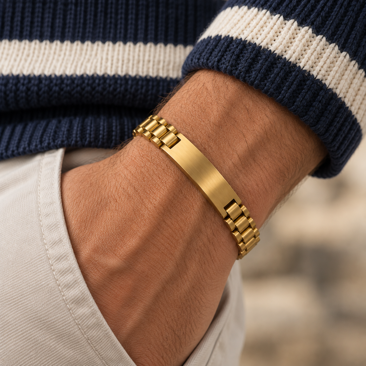 Ricos ID-Armband für Herren aus 8 mm breit vergoldetem, poliertem Edelstahl