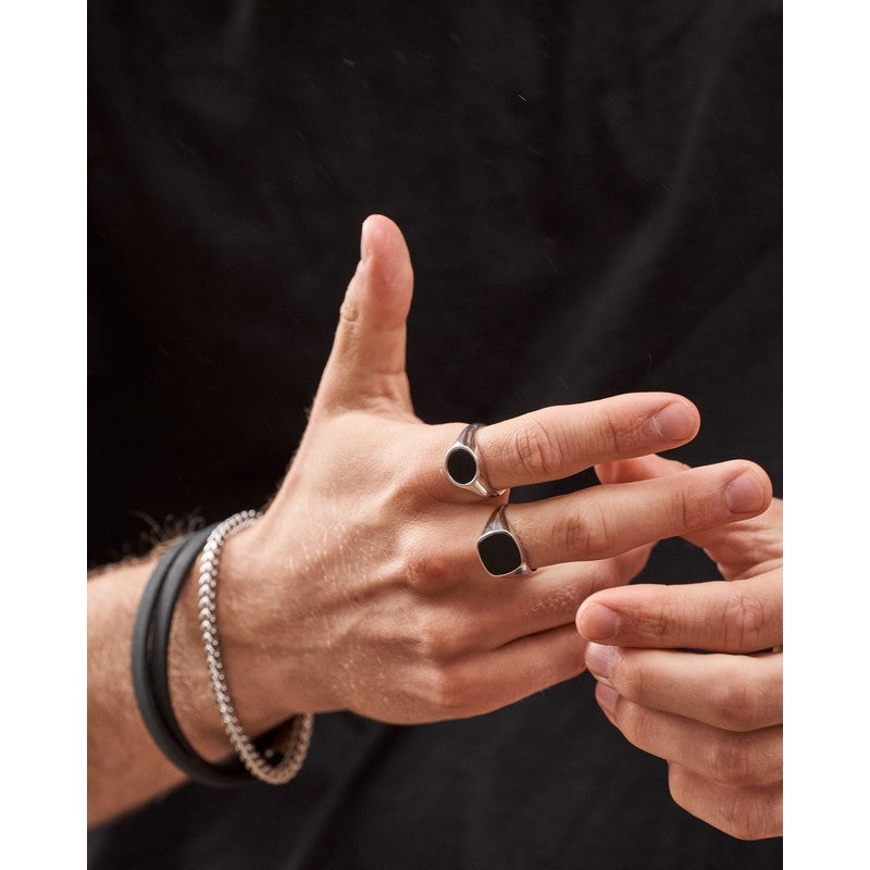 Son of Noa Signet Herrenring mit Schwarzem Onyx 167 000