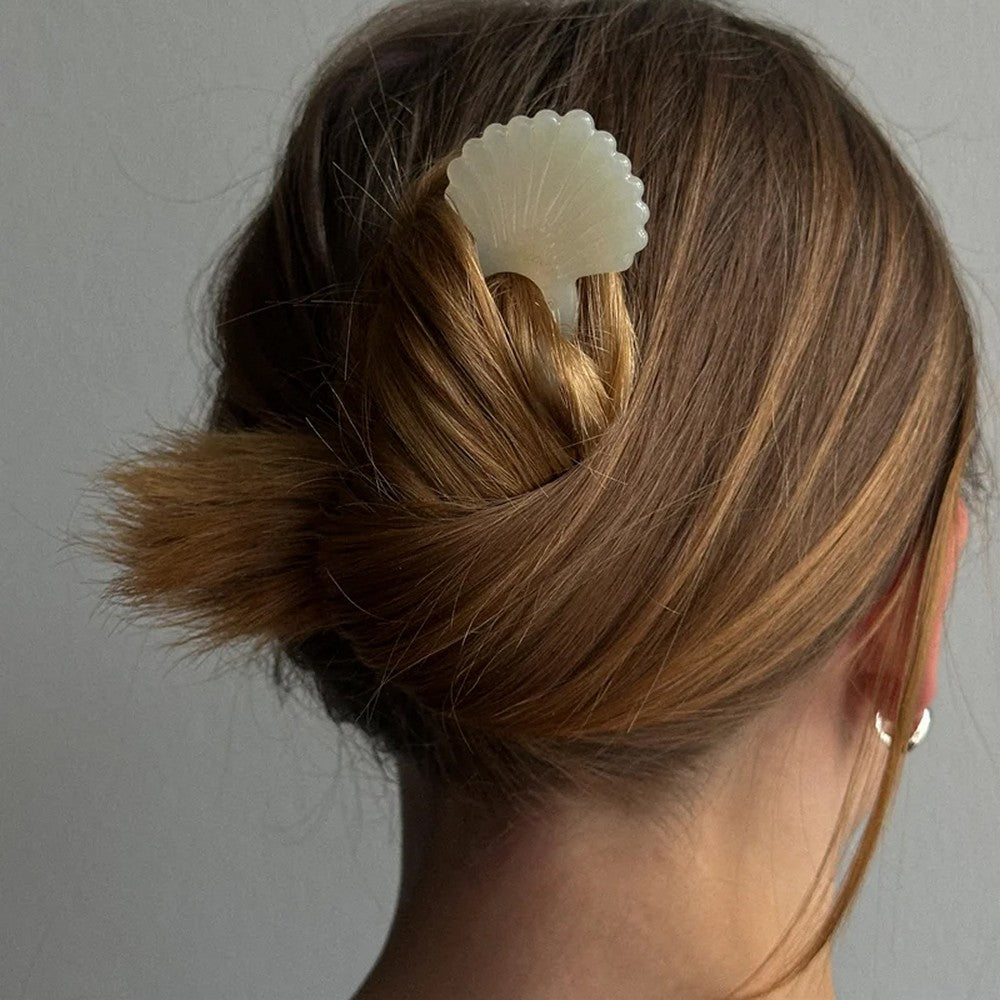 Le Mer Pin tilføjer et diskret og elegant strøg til enhver frisure 2