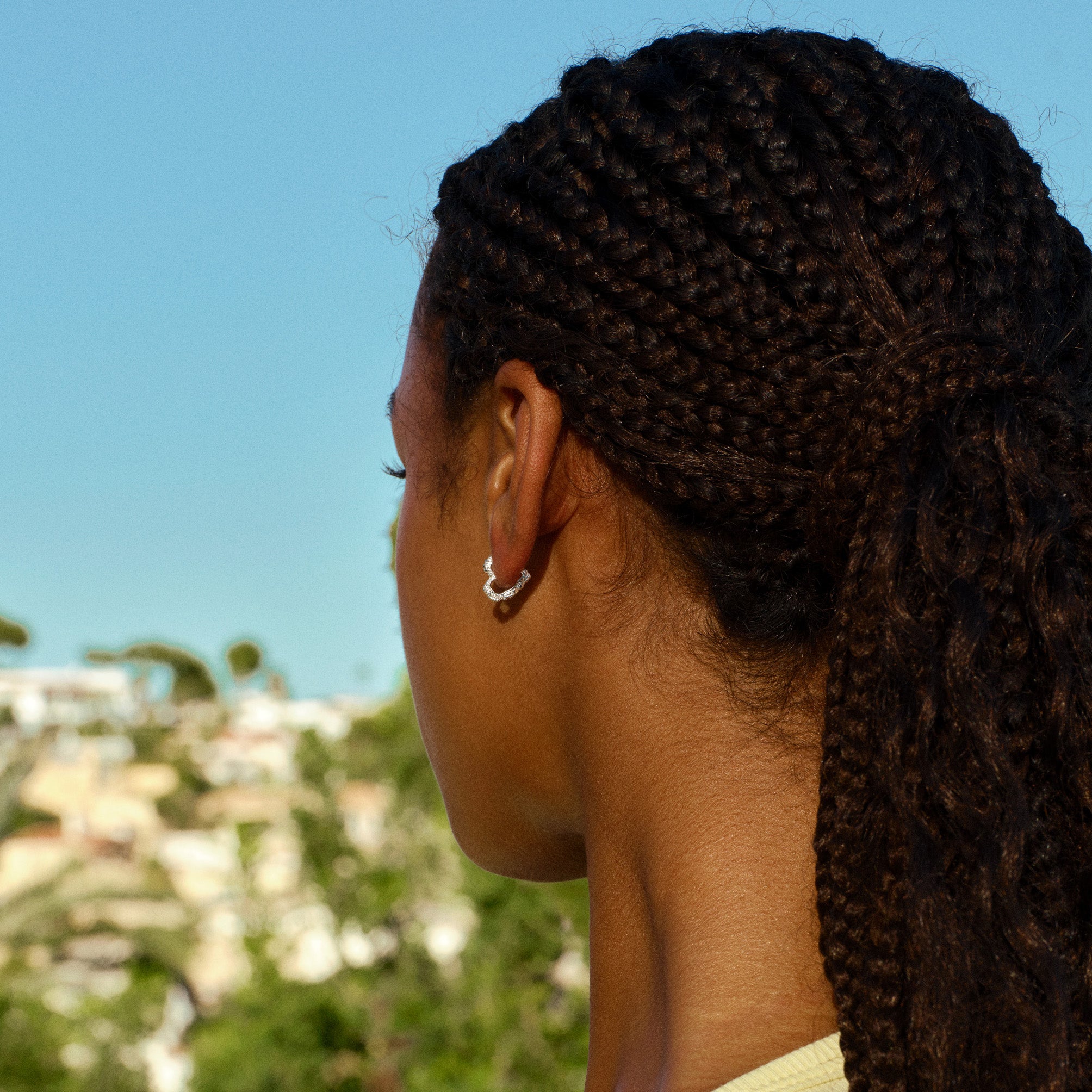 Camille Brinch Mini Heart Crush Hoops detalje