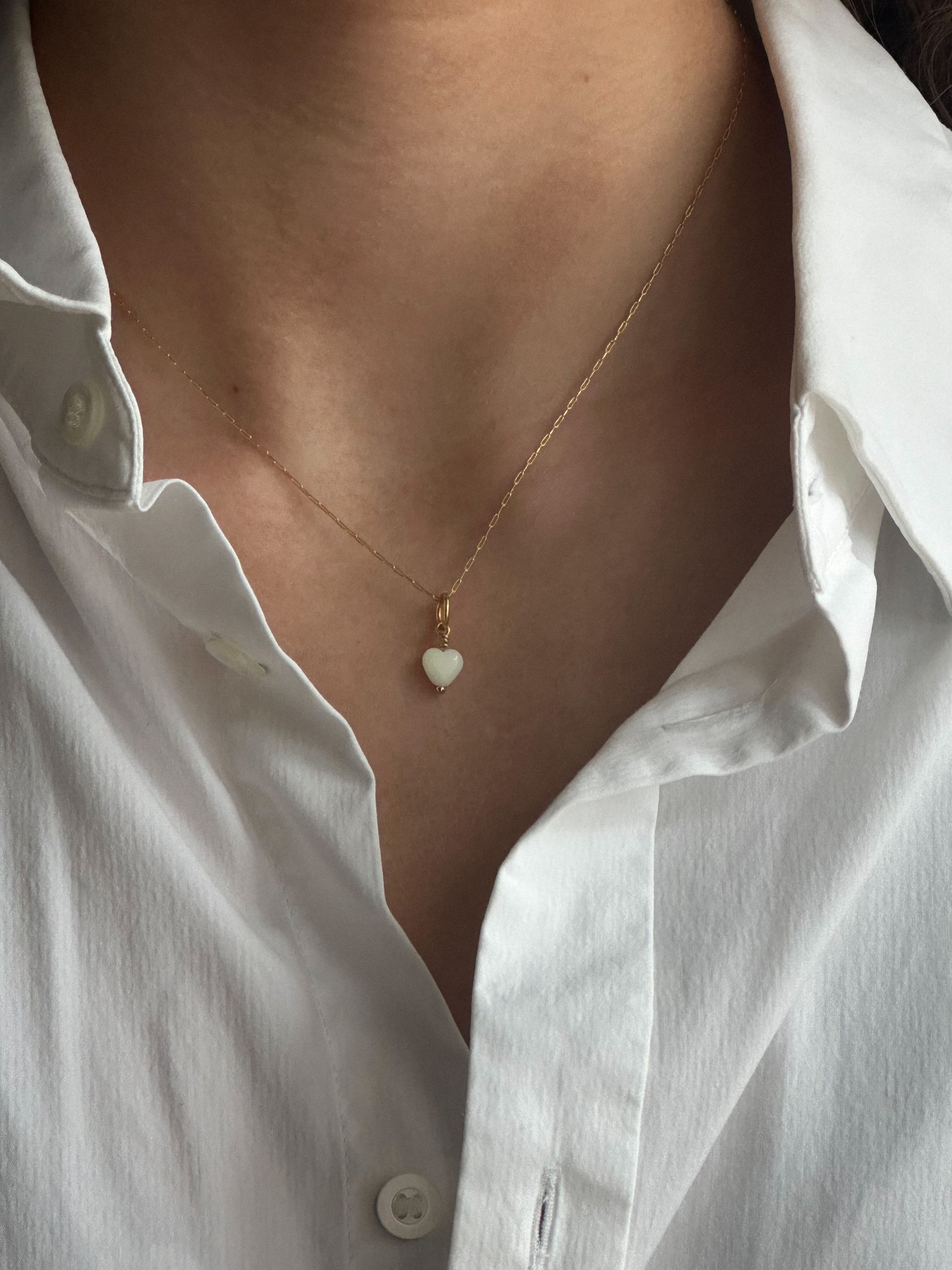 French Mini Heart Pendant i Ivory, Pico Copenhagen