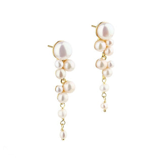 Aqua Dulce Bubbels Long Earstud i forgyldt sterlingsølv med ferskvandsperler i perlekaskade-design