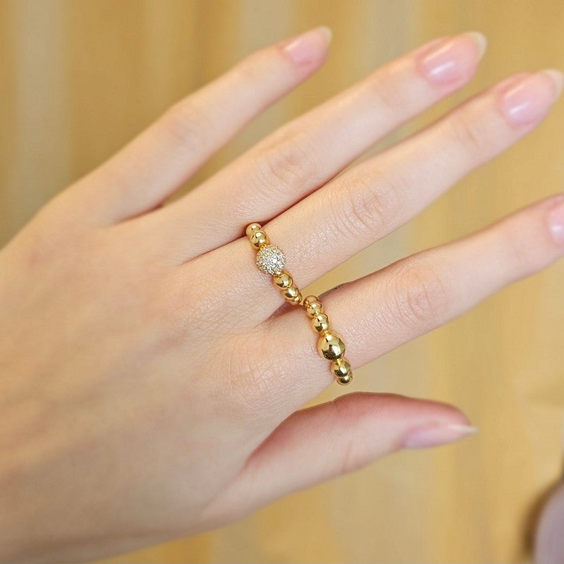 Mads Z - Big Diamond Ball ring i 14 kt guld m. i alt 0,27 ct.
