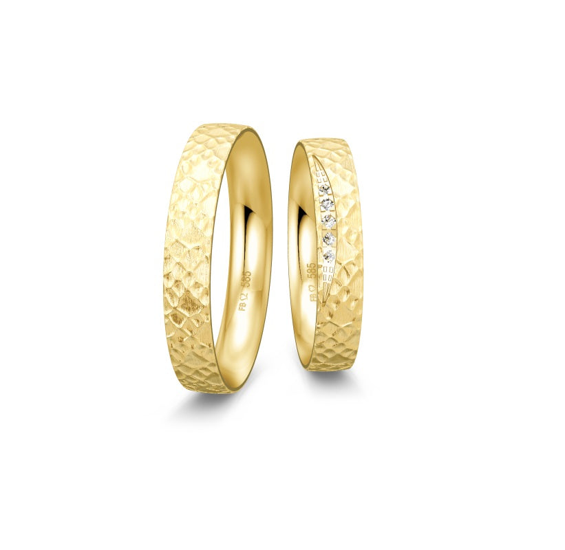 Breuning Renaissance Trauring in Gold mit 5 Diamanten (0,032 ct)