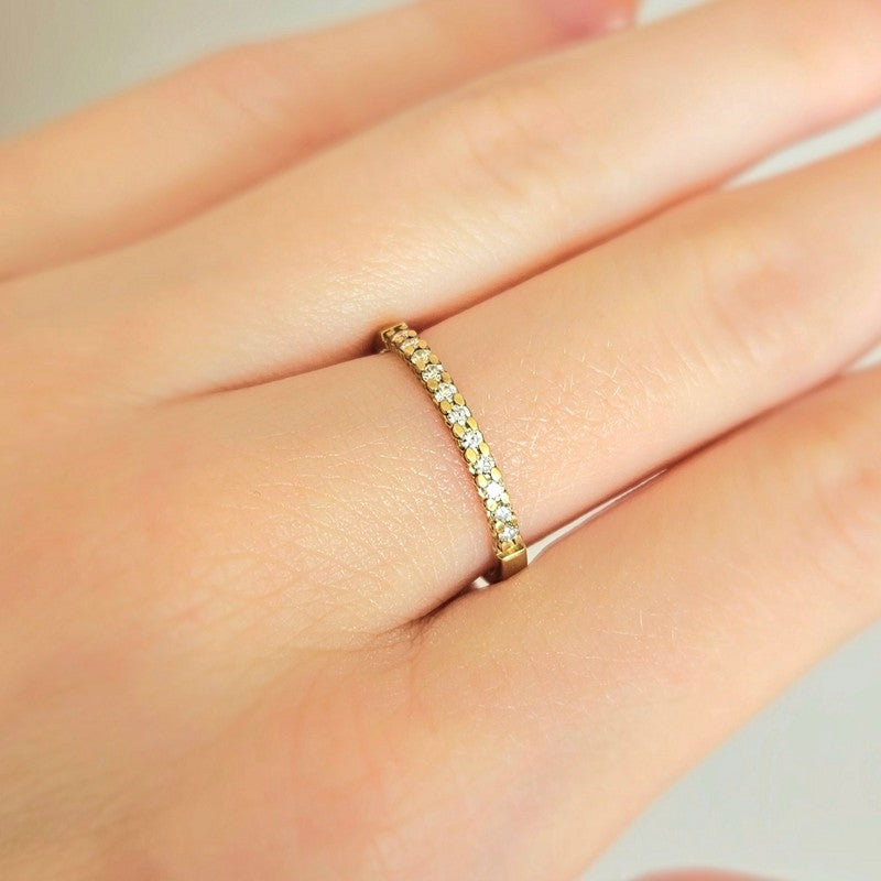 Diamantring i 8 kt. guld med 0,16ct brillanter 2