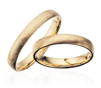 Vielsesringe i guld med frostet overflade fra Scrouples – 3,5 mm brede med mulighed for brillant