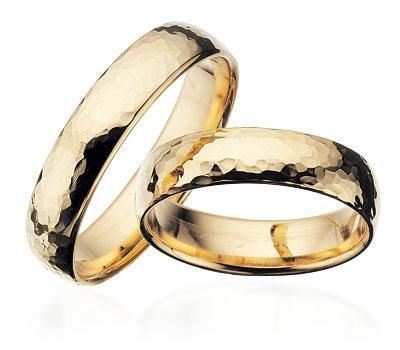 Hamrede vielsesringe i guld fra Scrouples, 5 mm brede