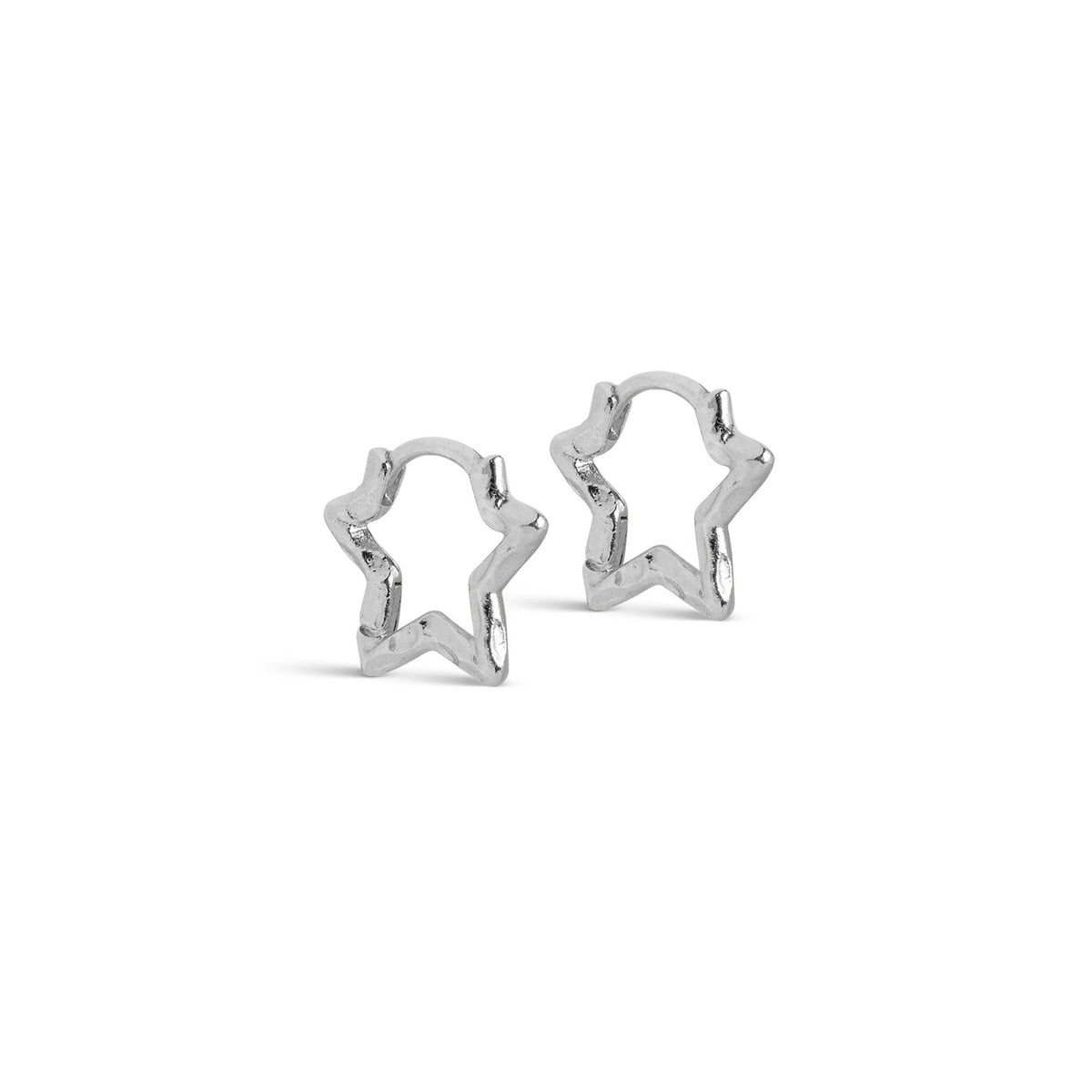 Enamel Organic Star hoops small i forsølvet messing