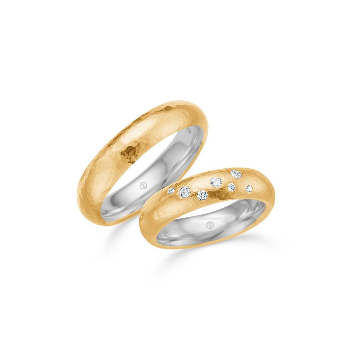 Schmuckzentrum Mads Z Trauringe, 5 mm breit, elegant gehämmertes Sternenglanz-Design aus 14-karätigem Gold mit Silberkern – Damen- und Herrenring