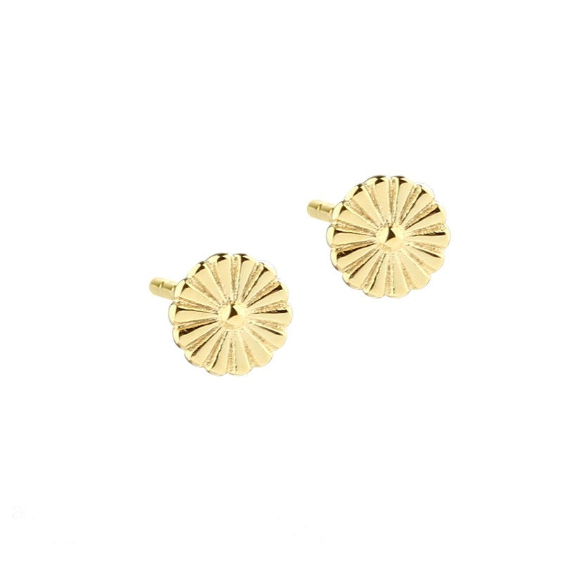 Aqua Dulce - Tiny Daisy Earstud i forgyldt sterlingsølv