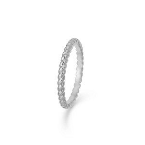 Poesie-Ring aus Silber mit gedrehtem Muster von Mads Ziegler 