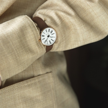 Arne Jacobsen Uhr - Römisch - Ø34 mm - Rose vergoldet & Kupfer-Mesh-Armband