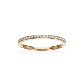 Dazzling - Ring aus 14 Karat Gold mit insgesamt 0,16 Karat. W/SI
