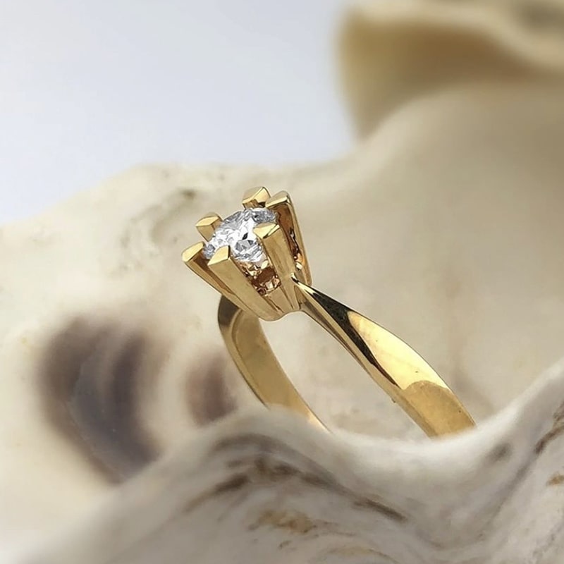 Schmuck aus Schmuckzentrum