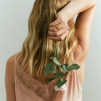 Pernille Corydon Schmuck: Can I Call You Rose?