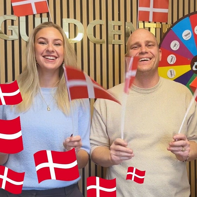 Geburtstag mit einem ganz besonderen Schmuckzentrum Live auf Facebook