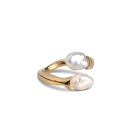 Asta Ring mit Perlen von Enamel Kopenhagen R75G