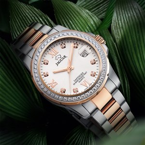 Jaguar - Lady\'s Diver Uhr aus rosafarbenem Bicolor-Stahl mit Steinen